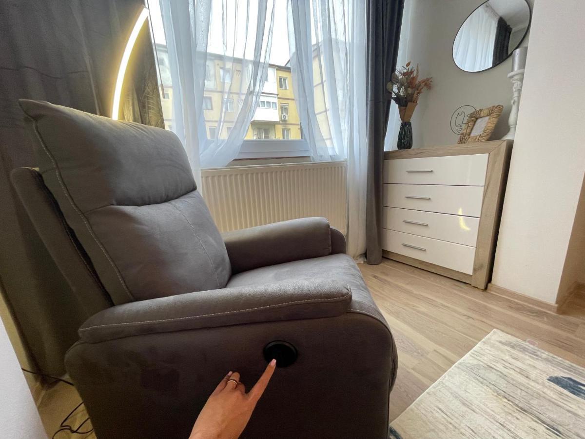 Hygge Place To Stay - Self Check In Nonstop 24H-Wifi Resita Exterior foto